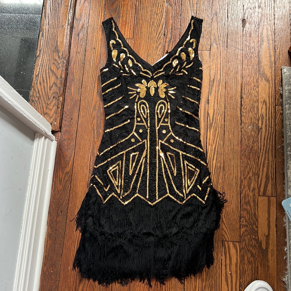 Brand new Baneyond black and gold flapper dress